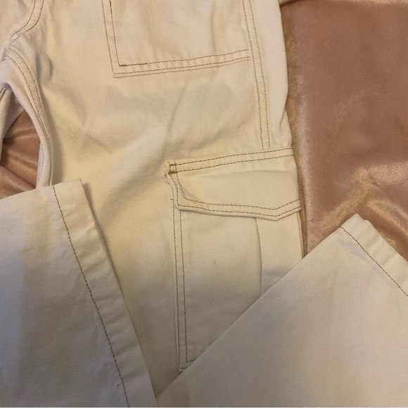BDG skate Cream Multi-Pocket Cargo Pant size W24 L32 - Picture 15 of 16